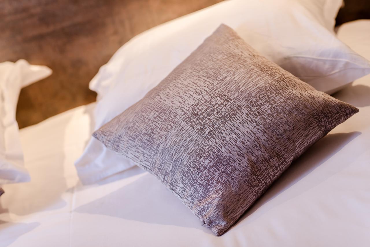 Logis Hotel - Le Petit Bellon Senlis  Dış mekan fotoğraf